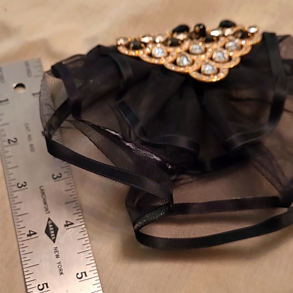 Pin - Picture 4 of 5